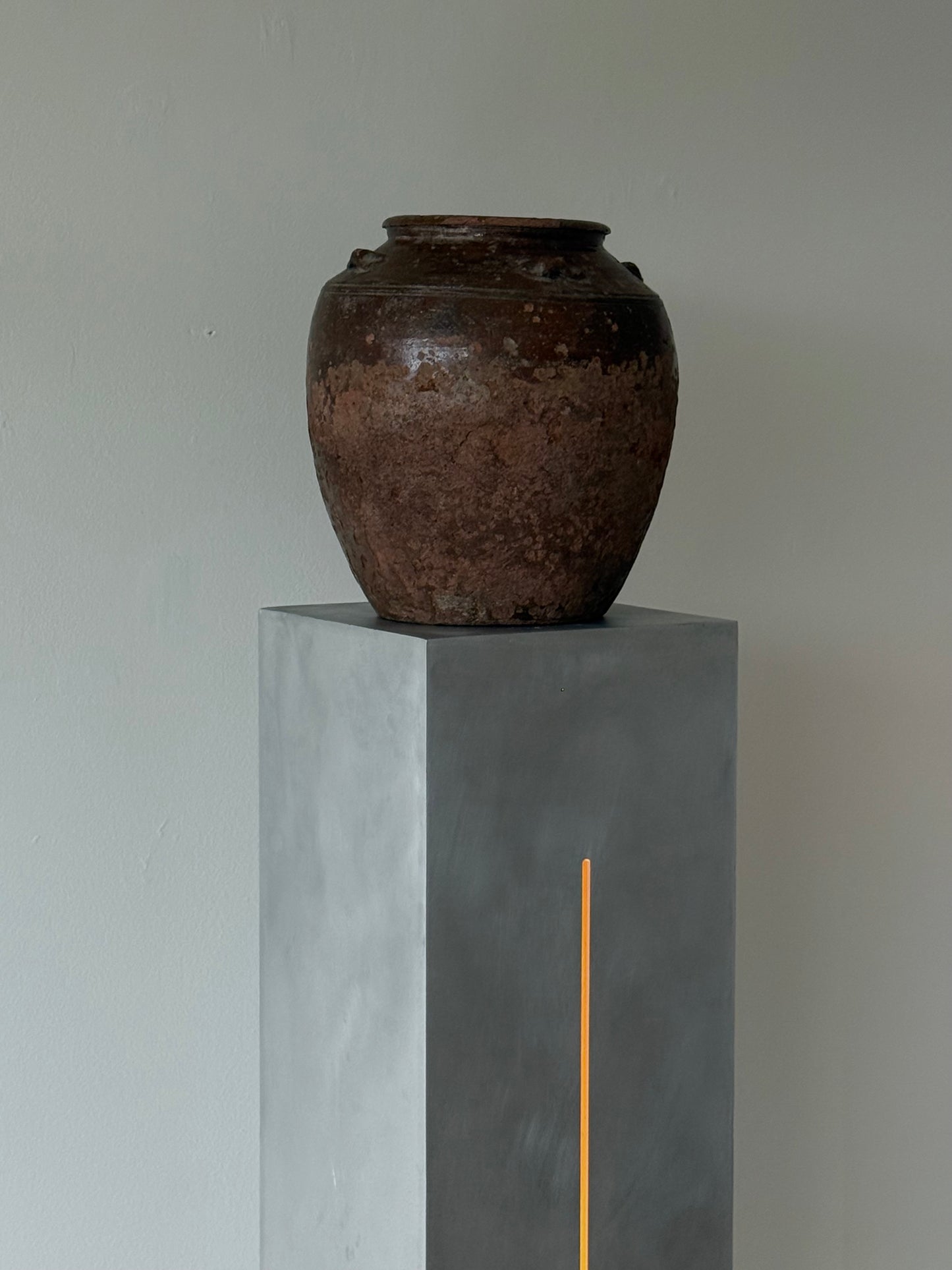 ANTIQUE Chinese Pottery