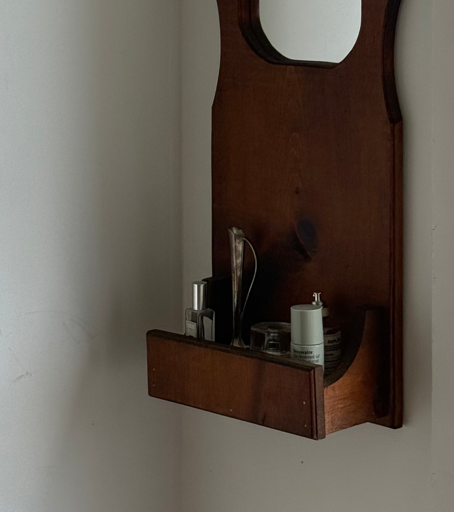 VINTAGE HANDCRAFTED WOODEN MIRROR