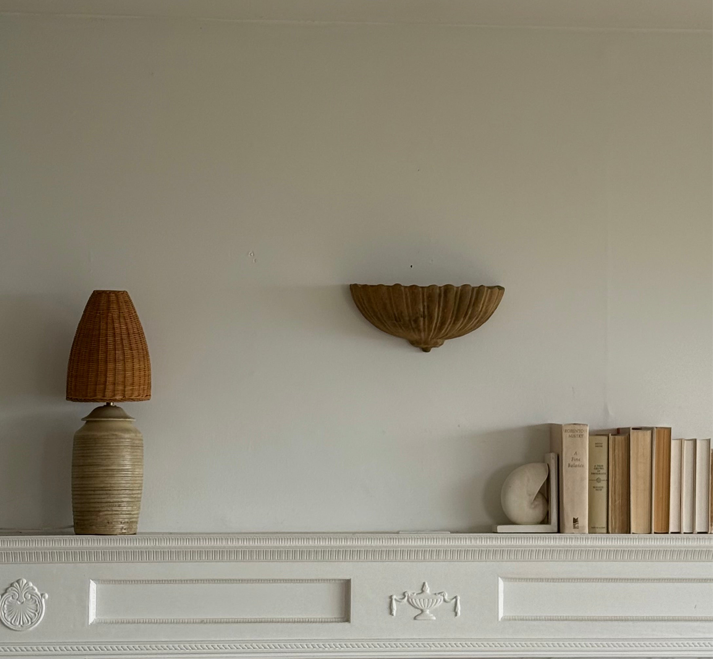 Vintage POTTERY LAMP