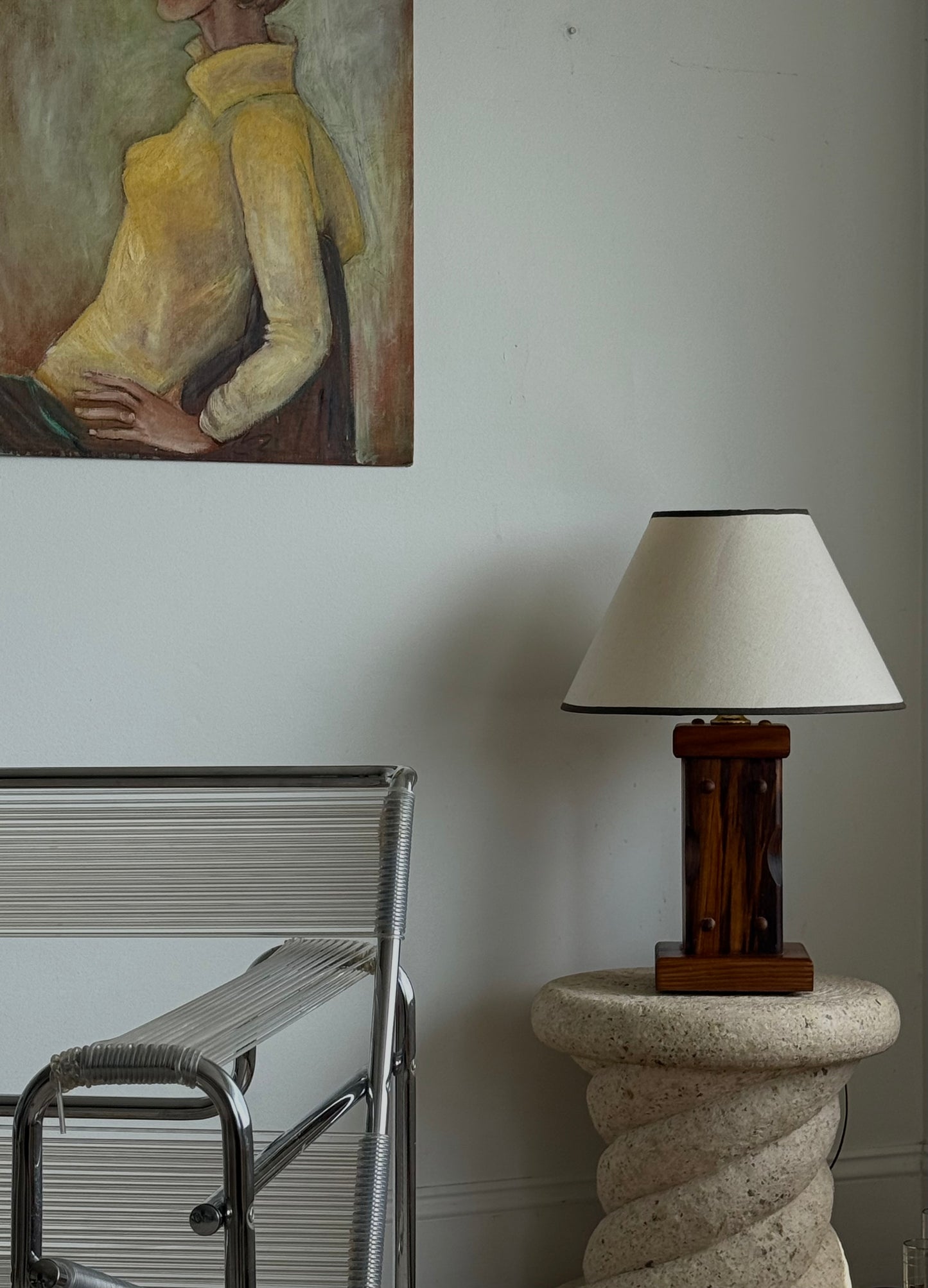 BRUTALIST WOODEN LAMP