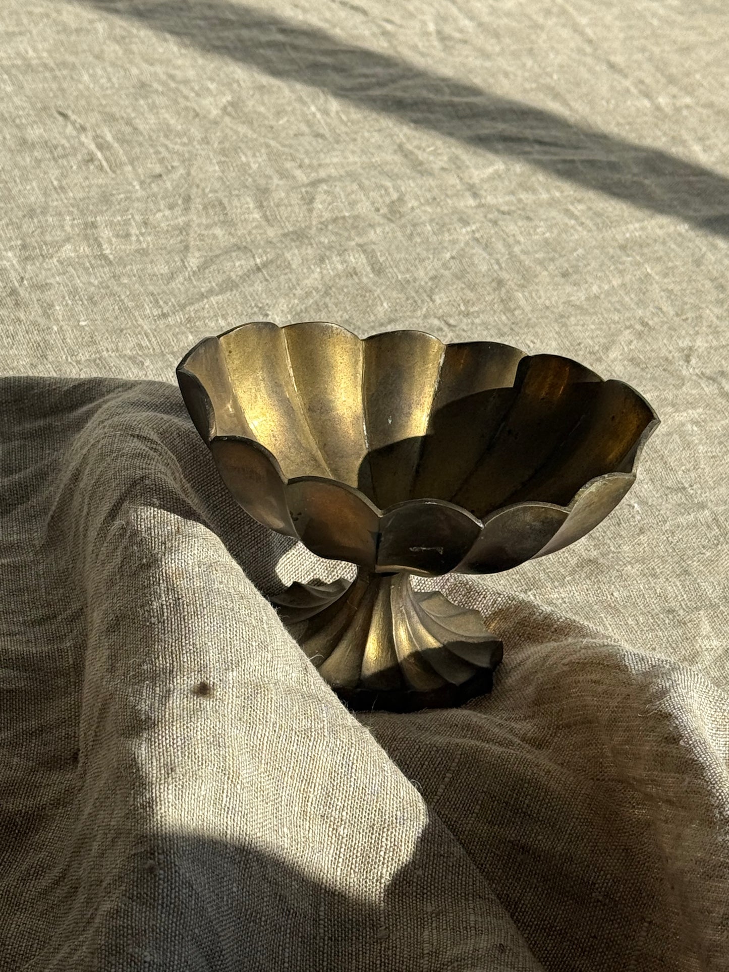 VINTAGE BRASS BOWL
