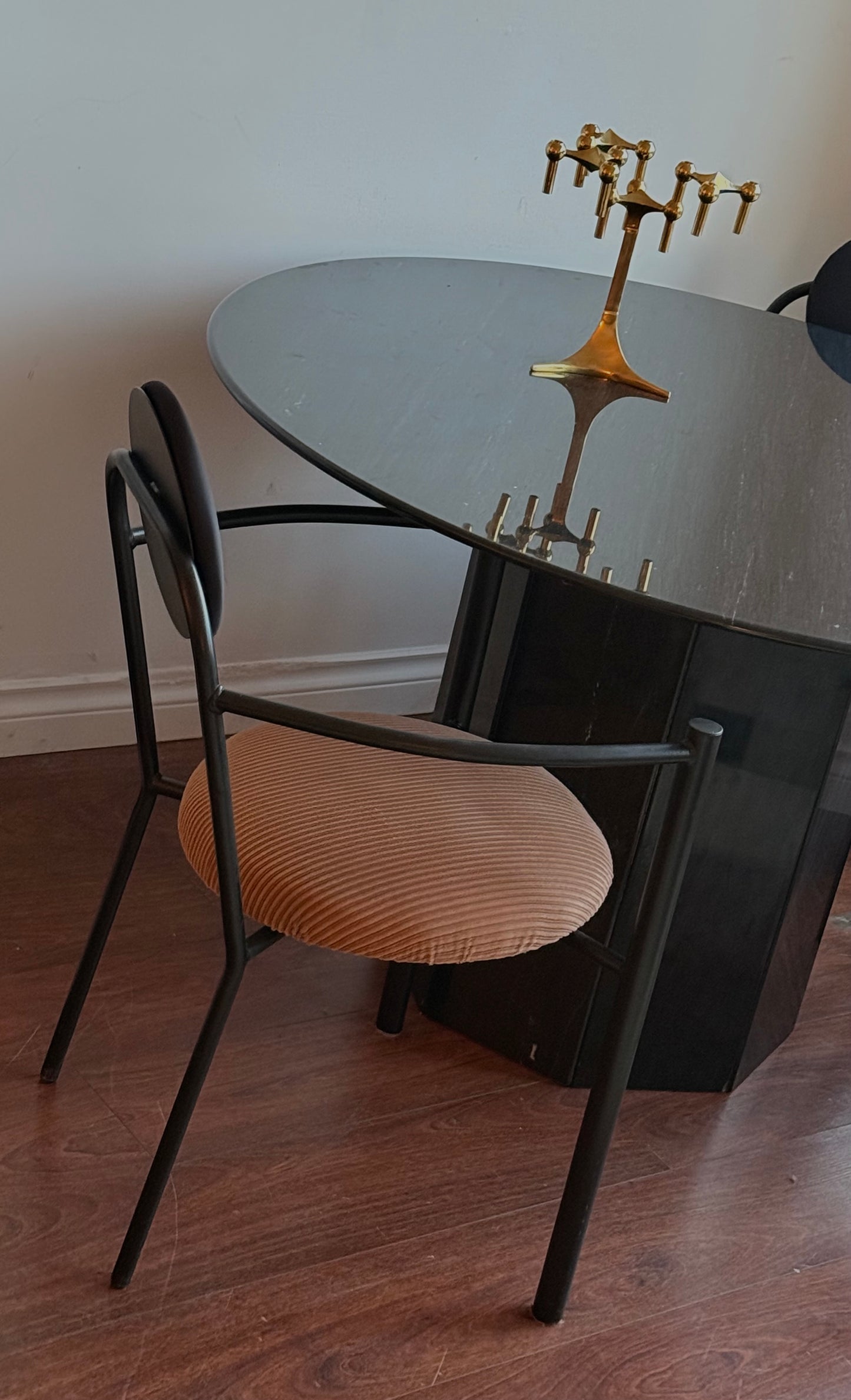 AMISCO POST MOD CHAIRs