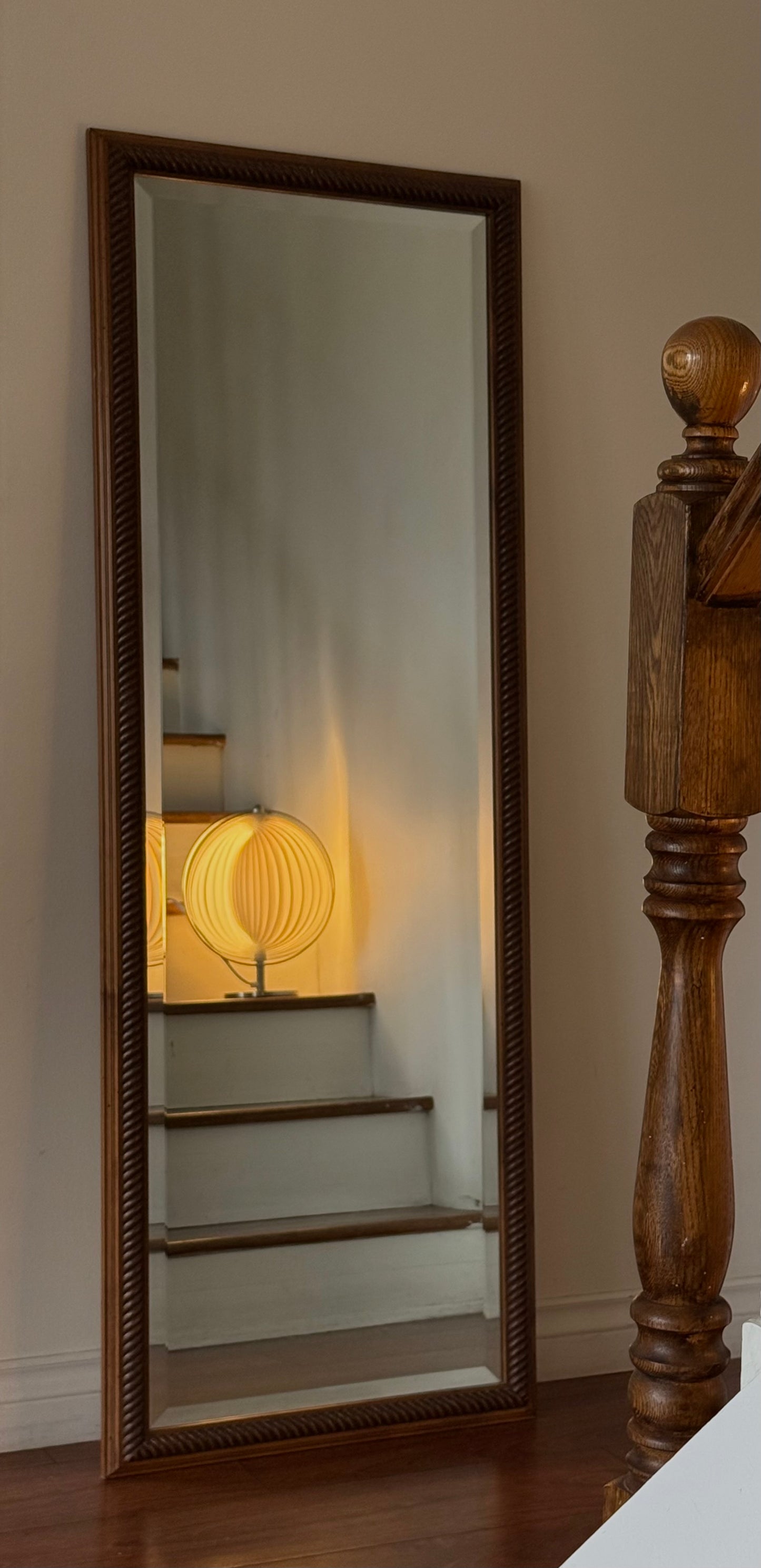 VINTAGE WOOD FLOOR MIRROR