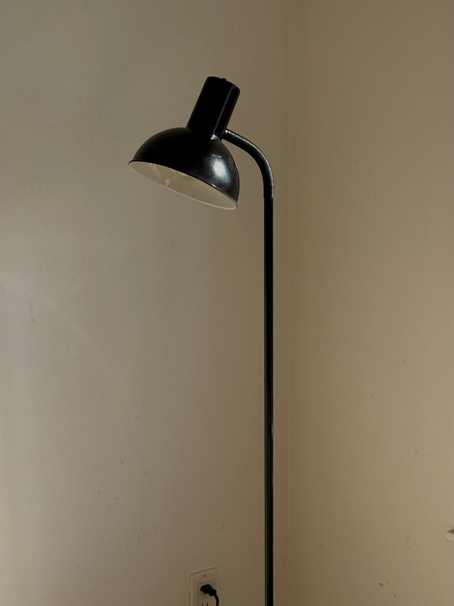 MCM GOOSENECK LAMP