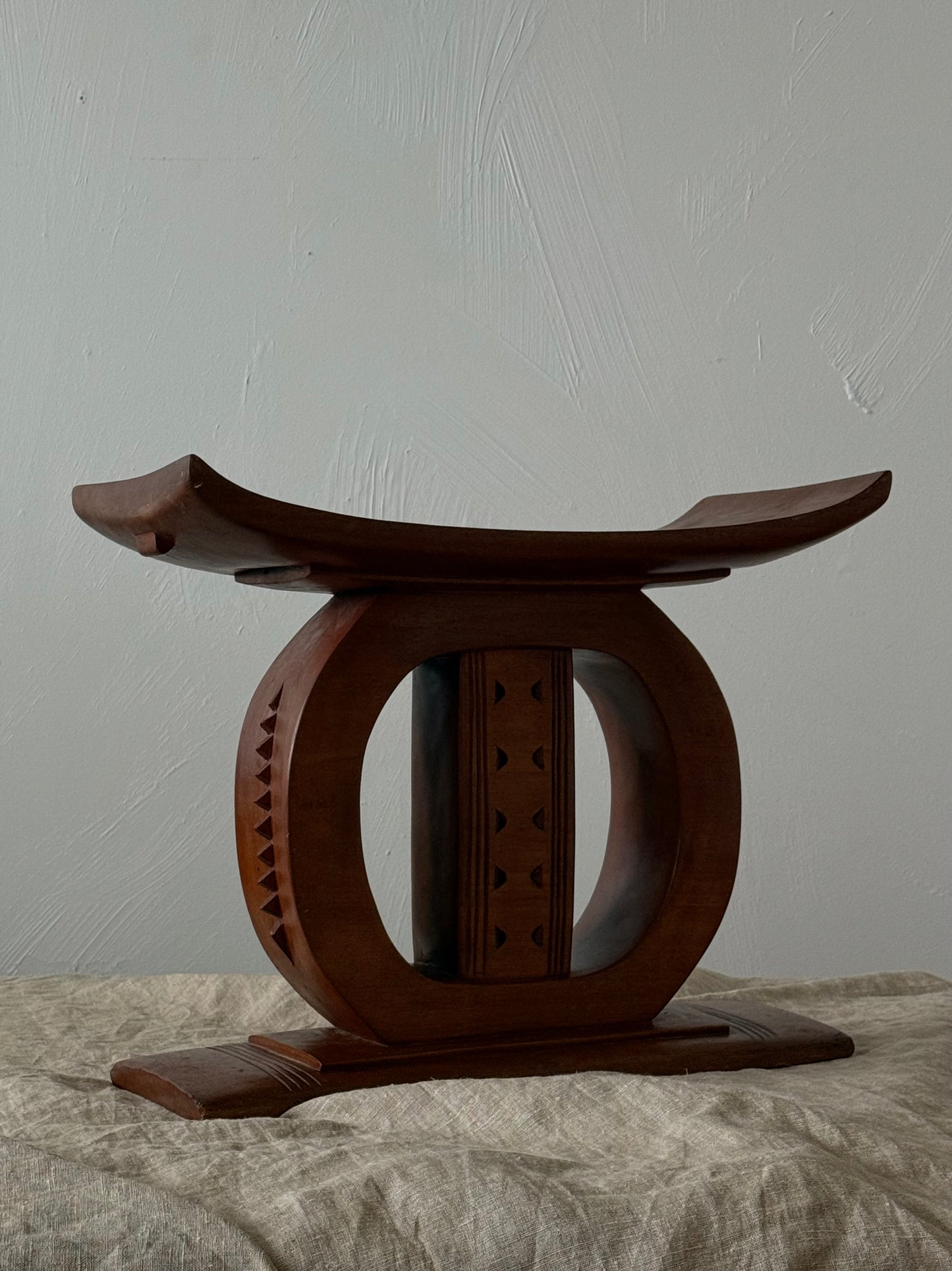 WEST AFRICAN ASHANTI STOOL