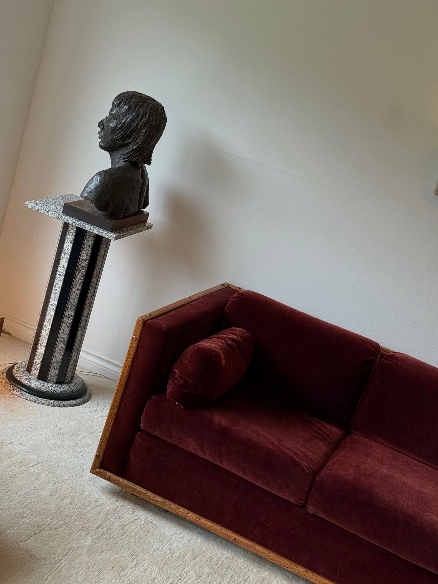 VNTG VELVET & WOOD SOFAs
