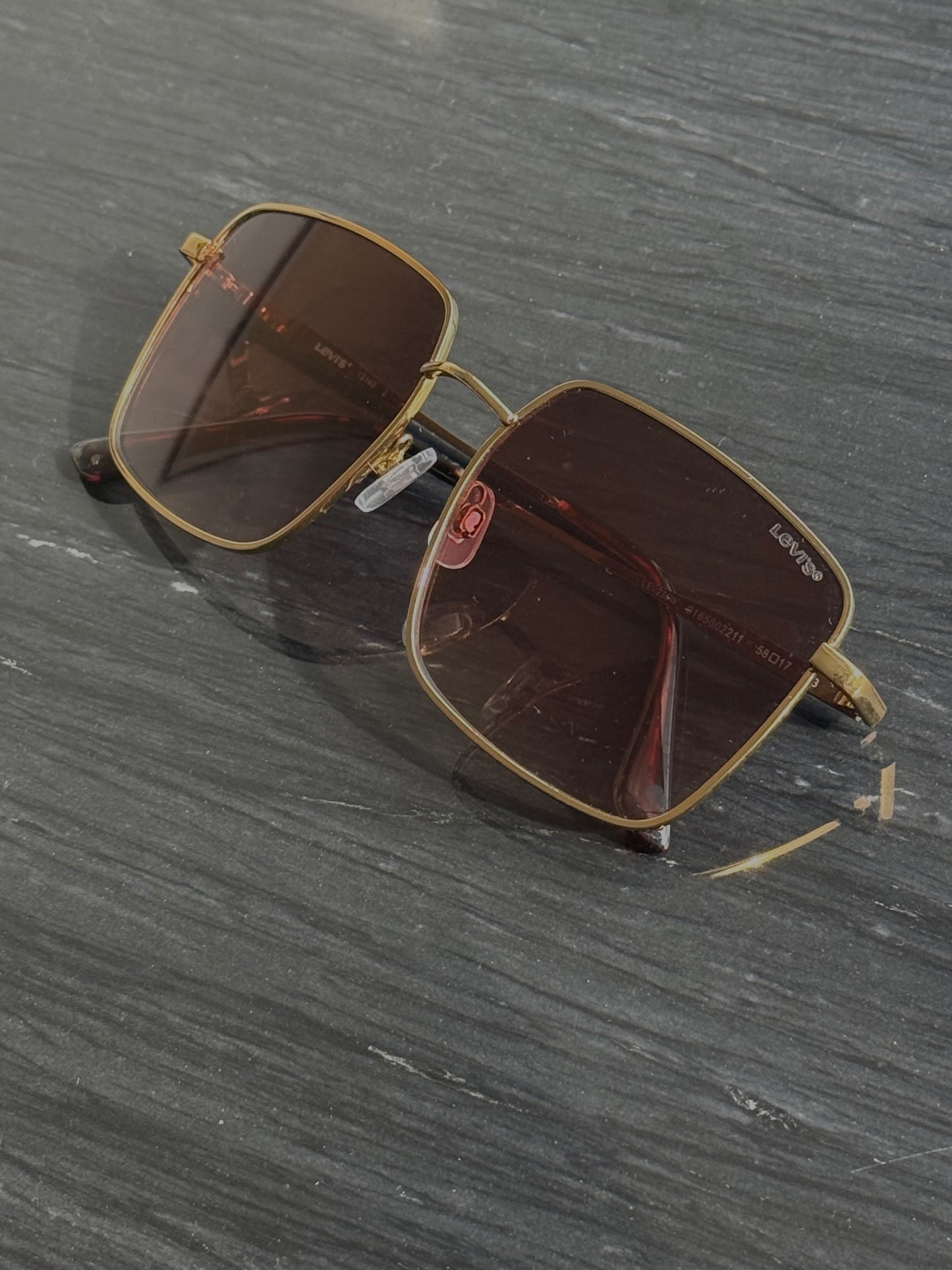 LEVIS SUNGLASSES