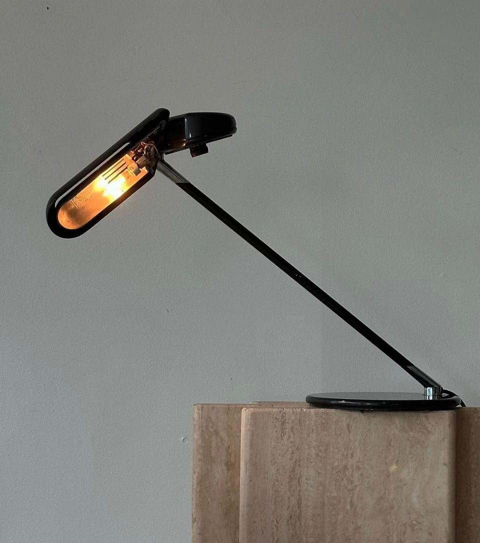 VINTAGE ARTELUCE TABLE LAMP