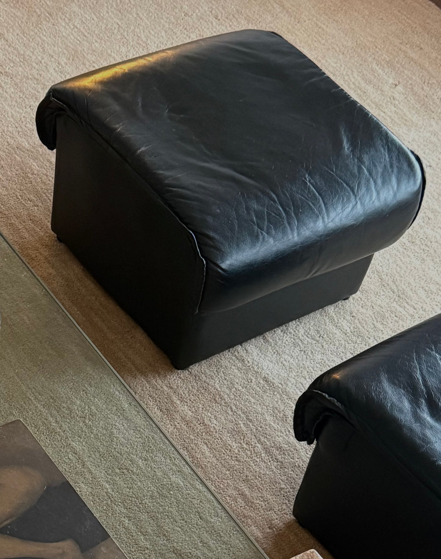 POST MOD LEATHER POUFS