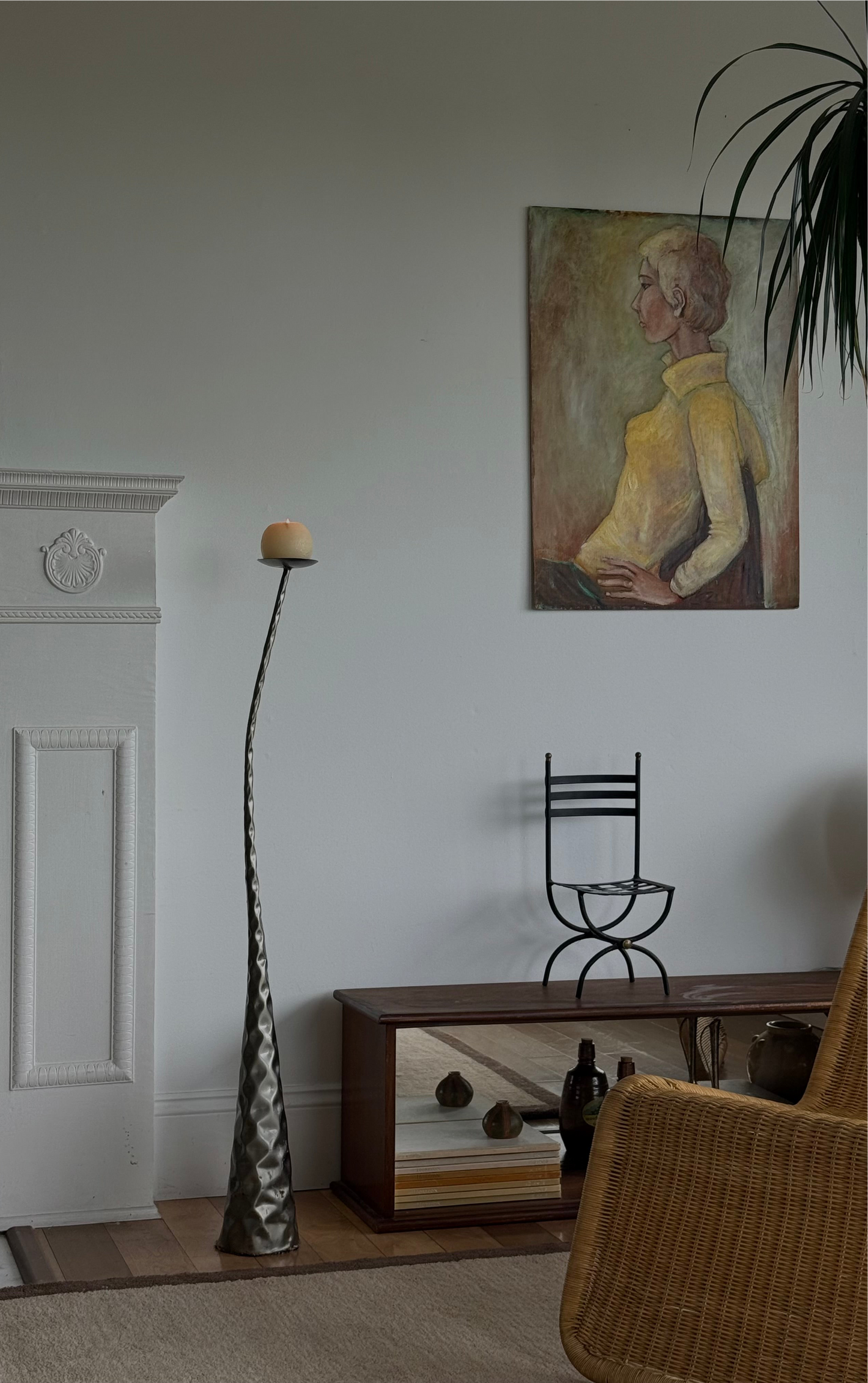 SCULPTURAL FLOOR CANDLEHOLDERS