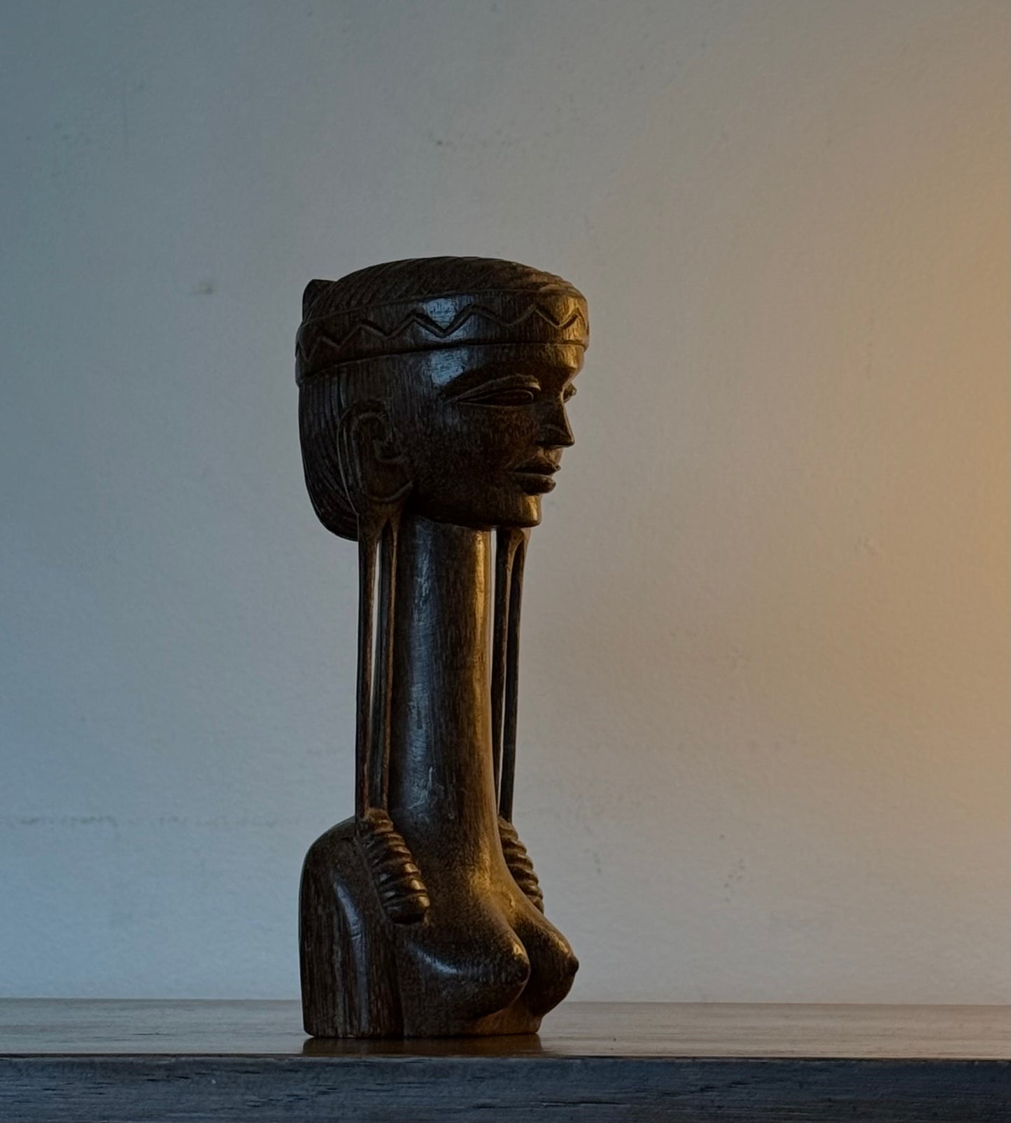 VINTAGE SARAWAK AMAI SCULPTURE