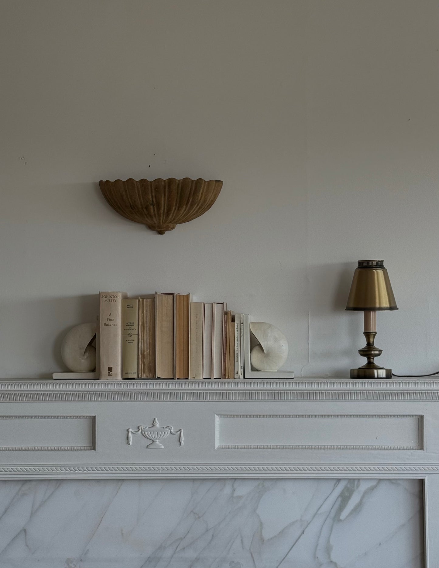 VINTAGE BRASS LAMP