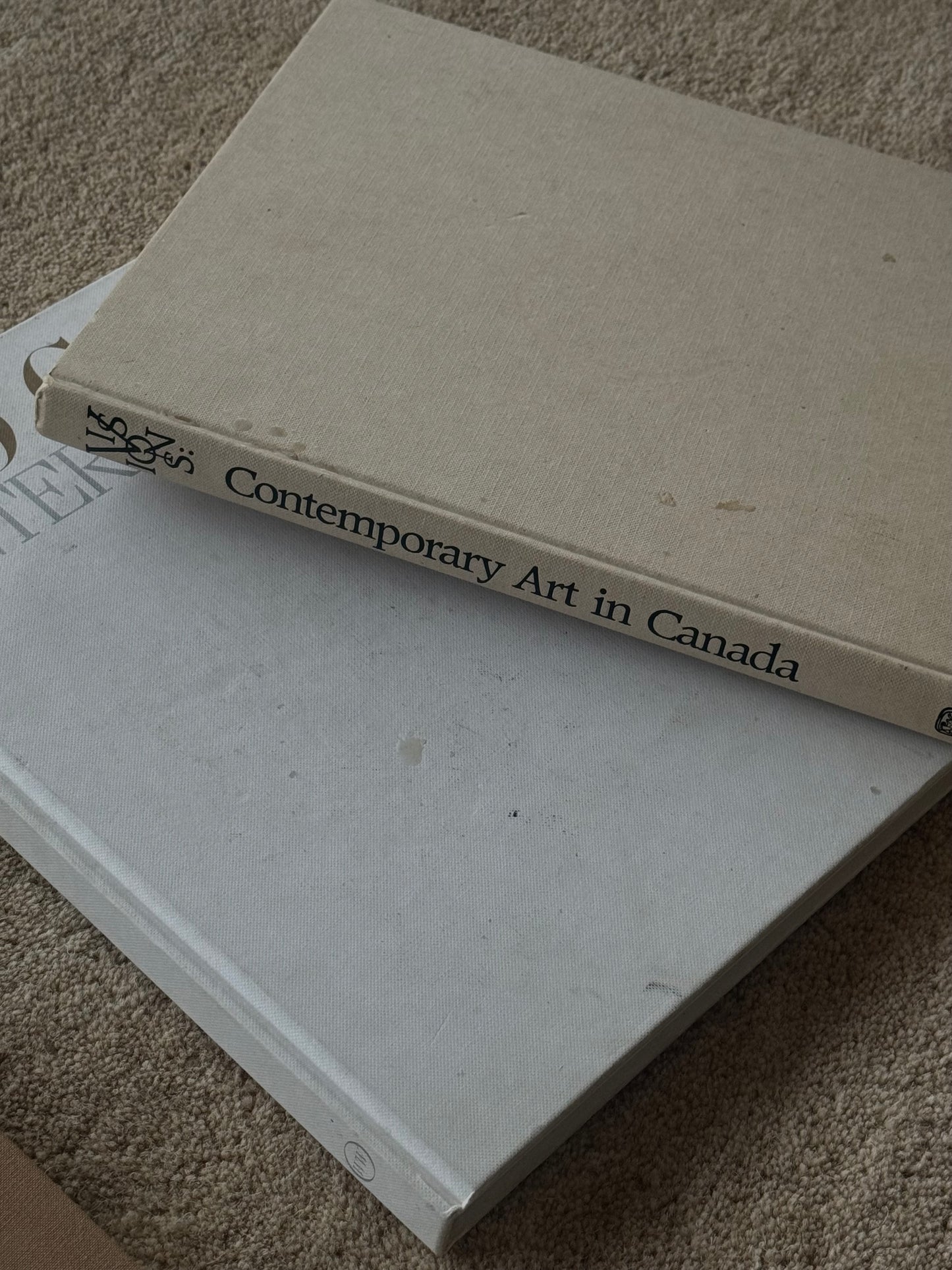 VINTAGE BOOKS