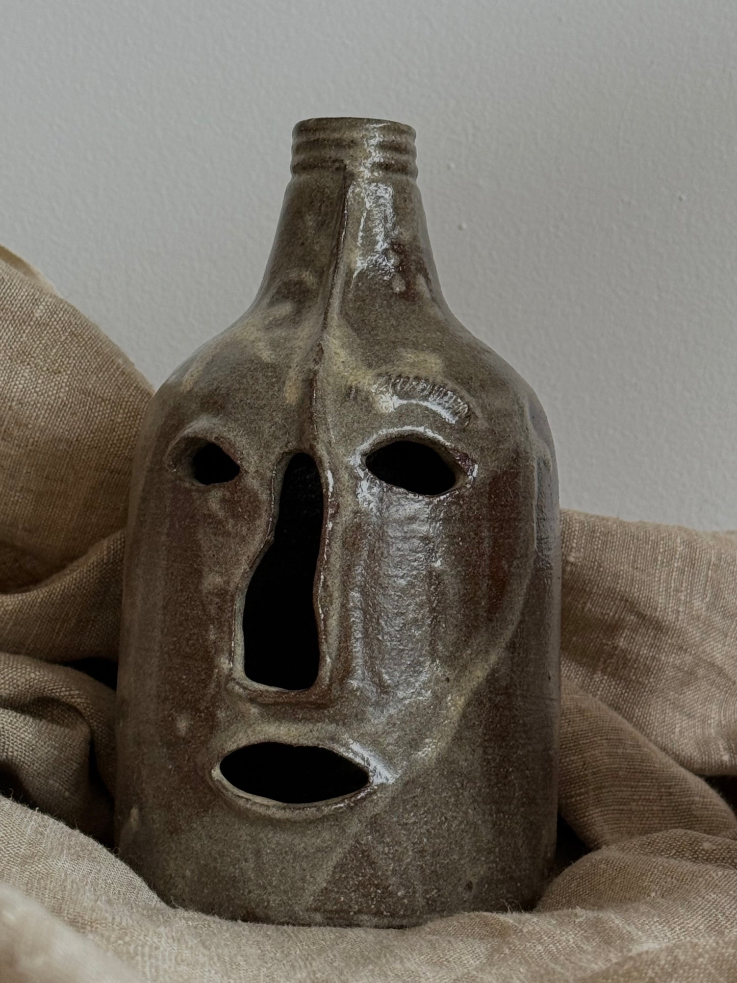 FACE MASK POTTERY SCULPTURE