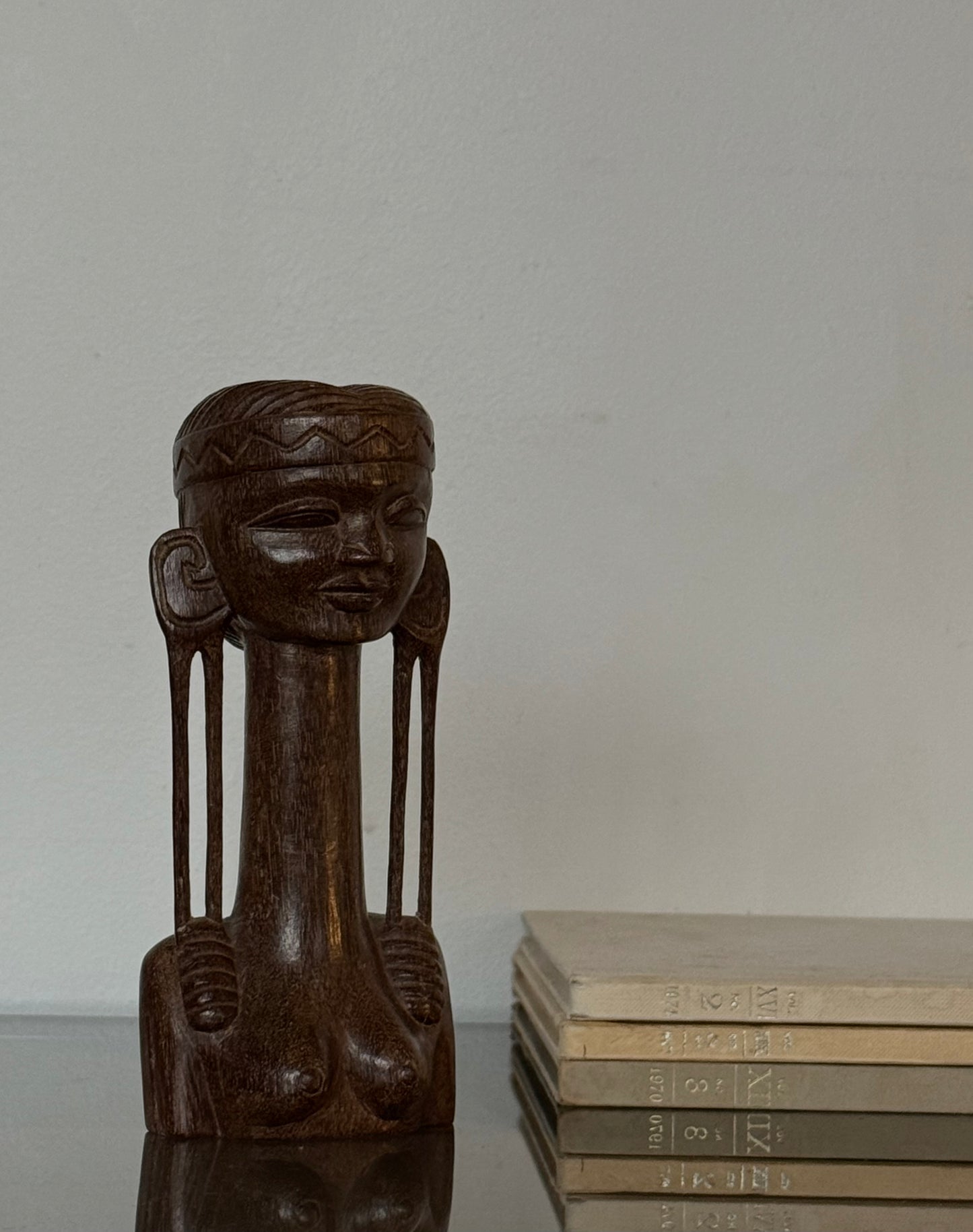VINTAGE SARAWAK AMAI SCULPTURE