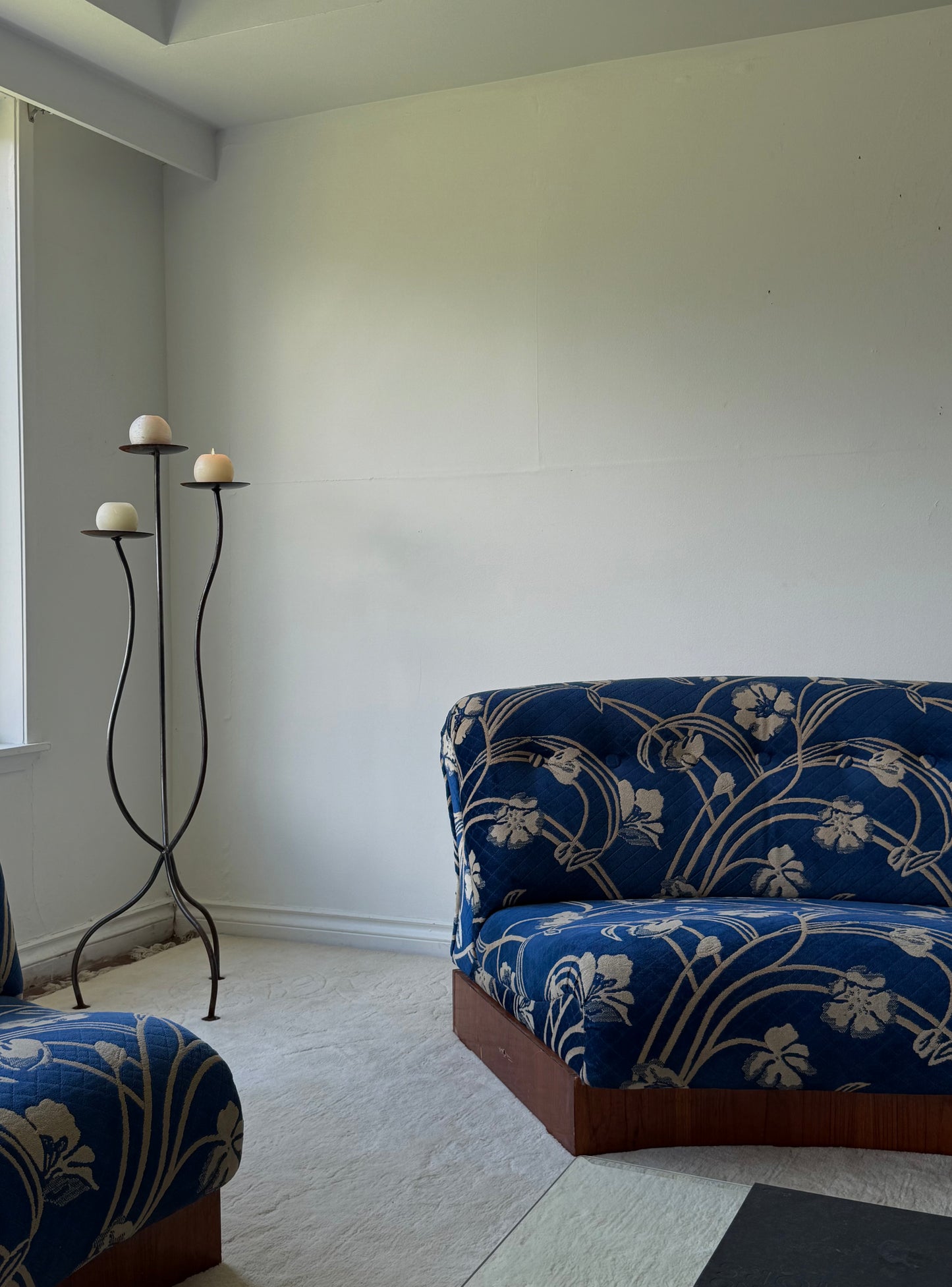 R. HUBER SECTIONAL SOFA