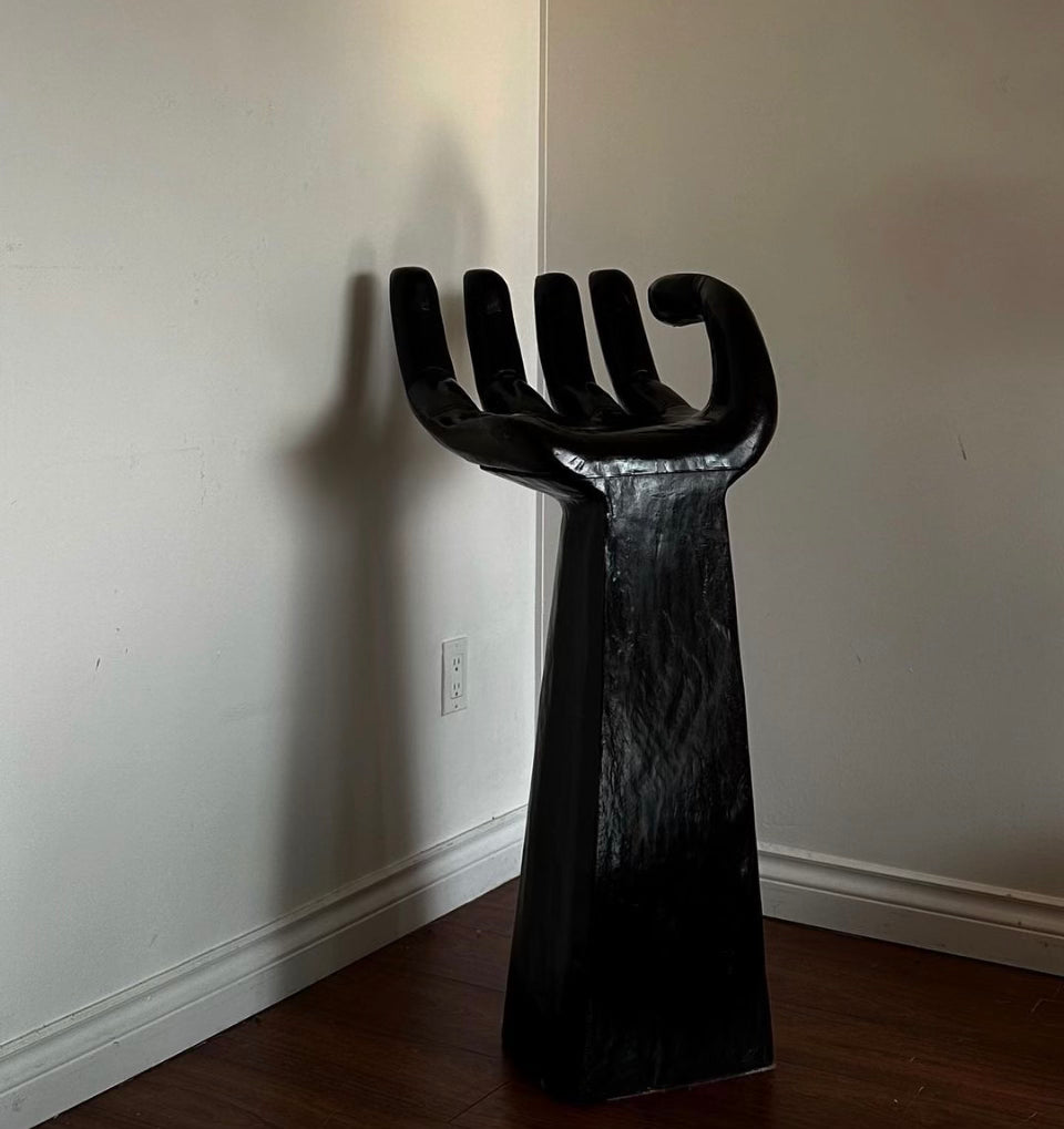 HAND SCULPTURE STOOL