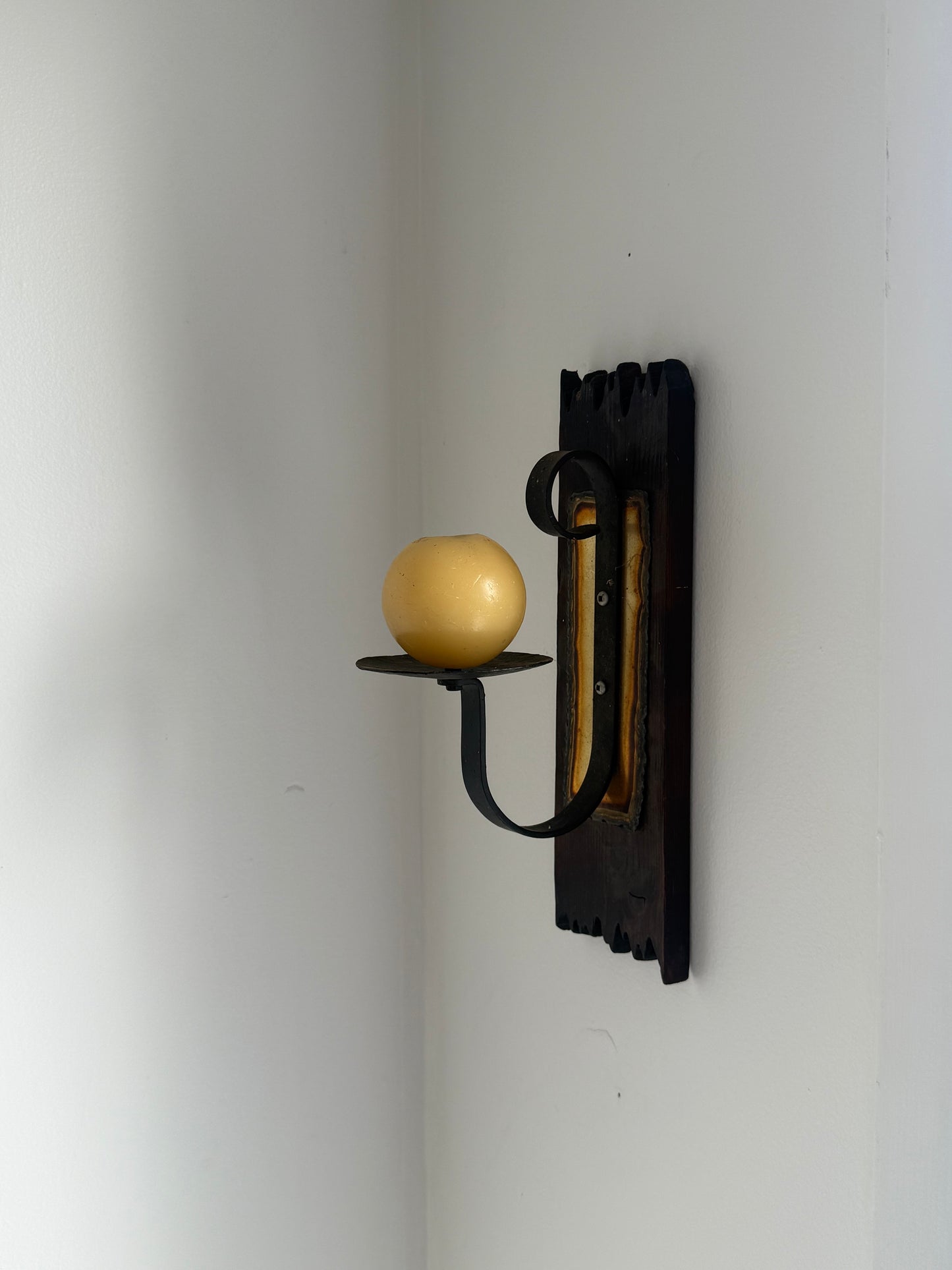 VNTG BRUTALIST CANDLE SCONCE