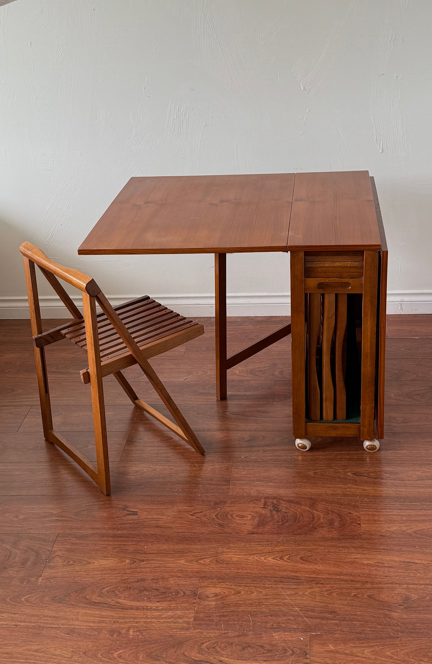 ‘ALDO JACOBER’ TRIESTE inspired Folding chairs
