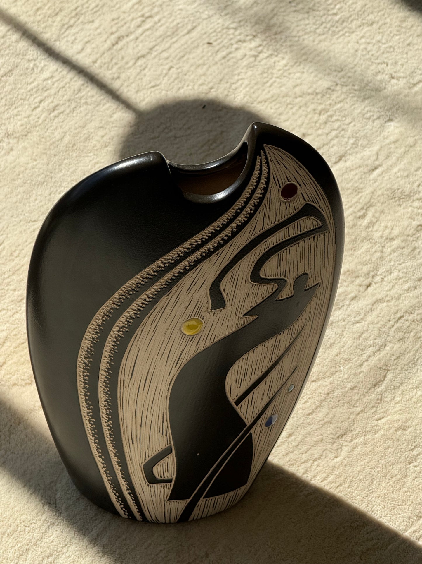 CERAMIC VASE