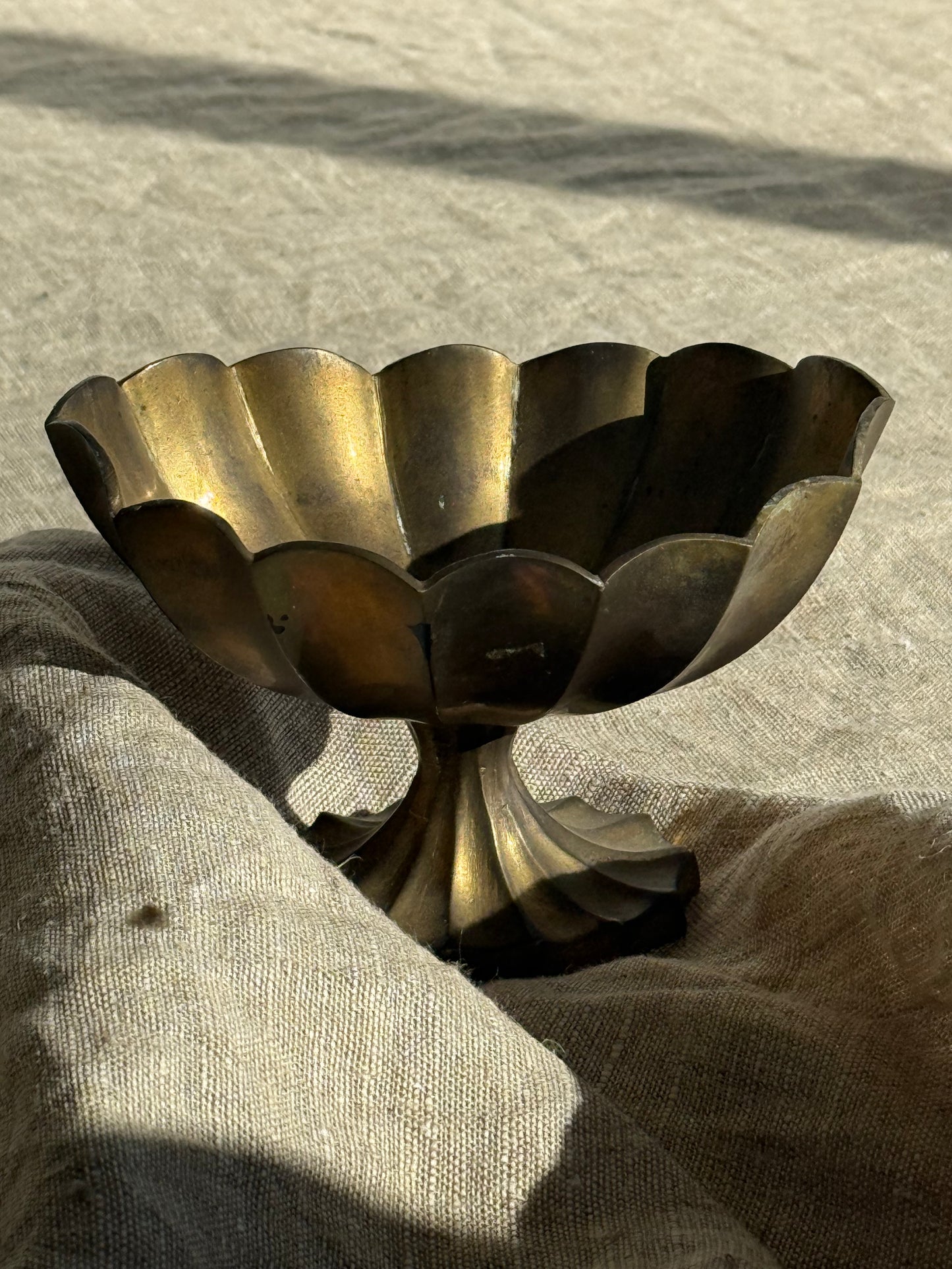 VINTAGE BRASS BOWL