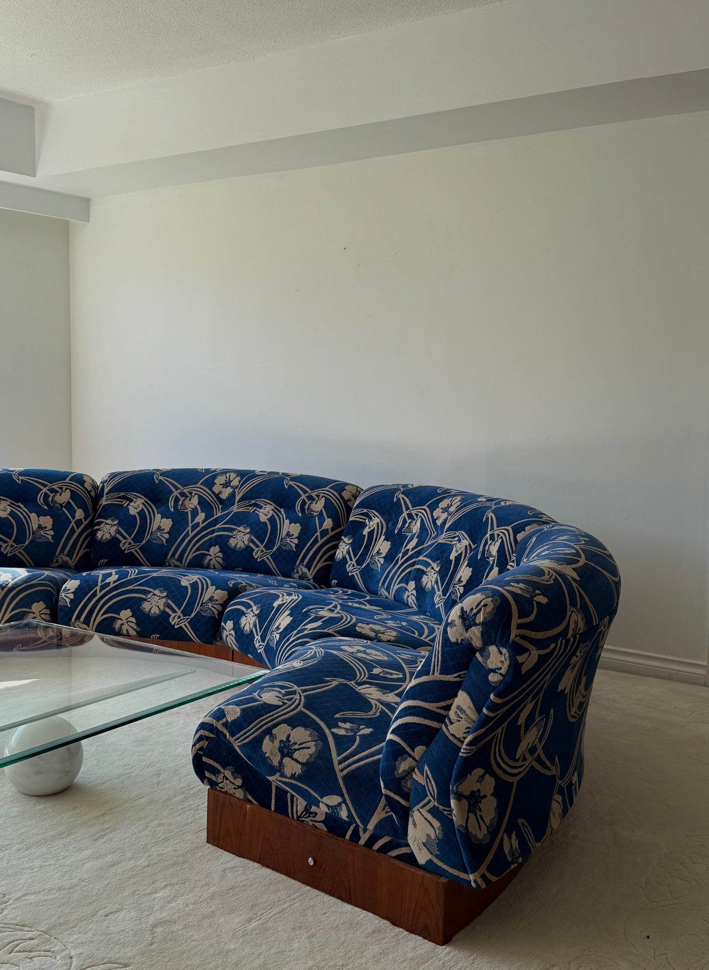 R. HUBER SECTIONAL SOFA