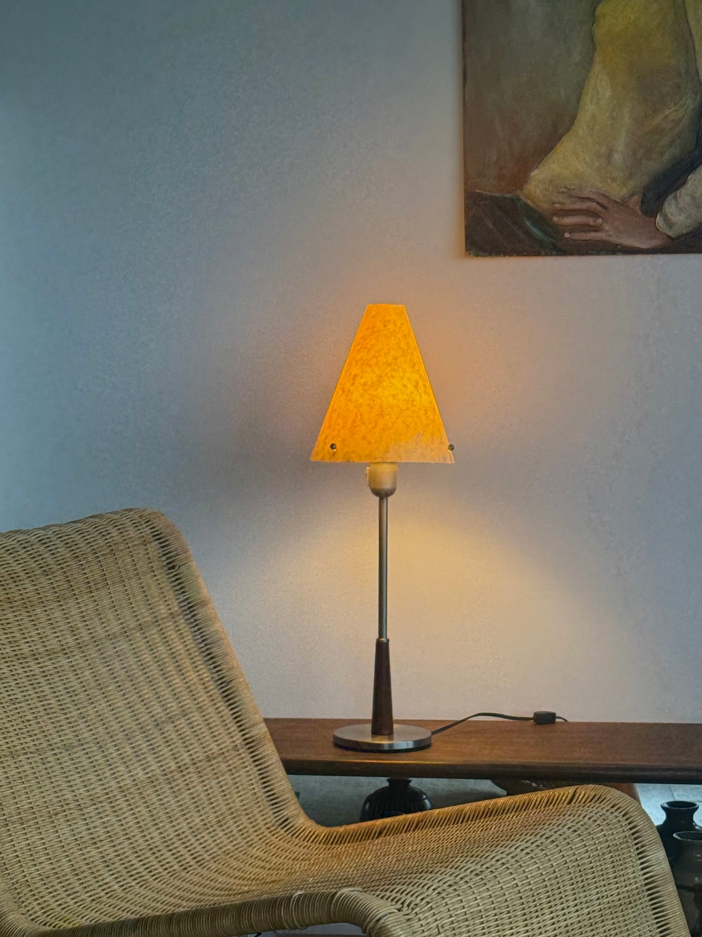 VNTG Metal & Wood Lamp