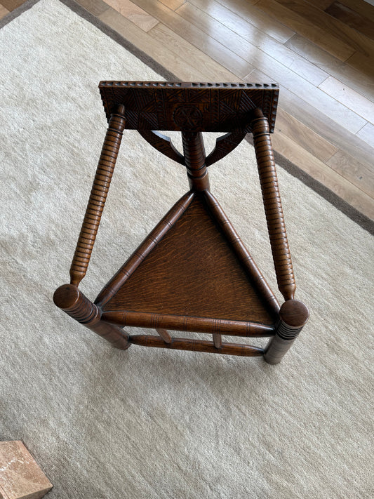 ANTIQUE “TURNER” ENGLISH CHAIR