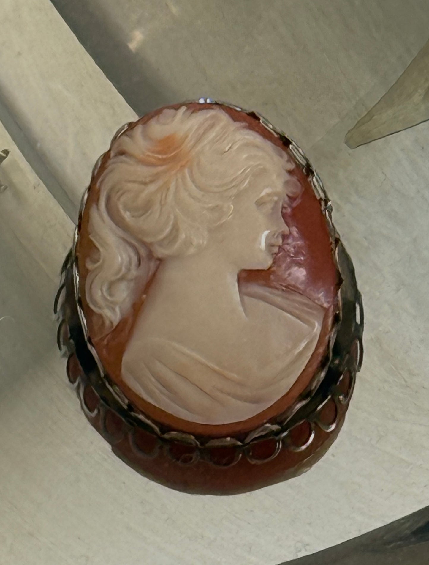 Vintage Cameo Brooch Pendant
