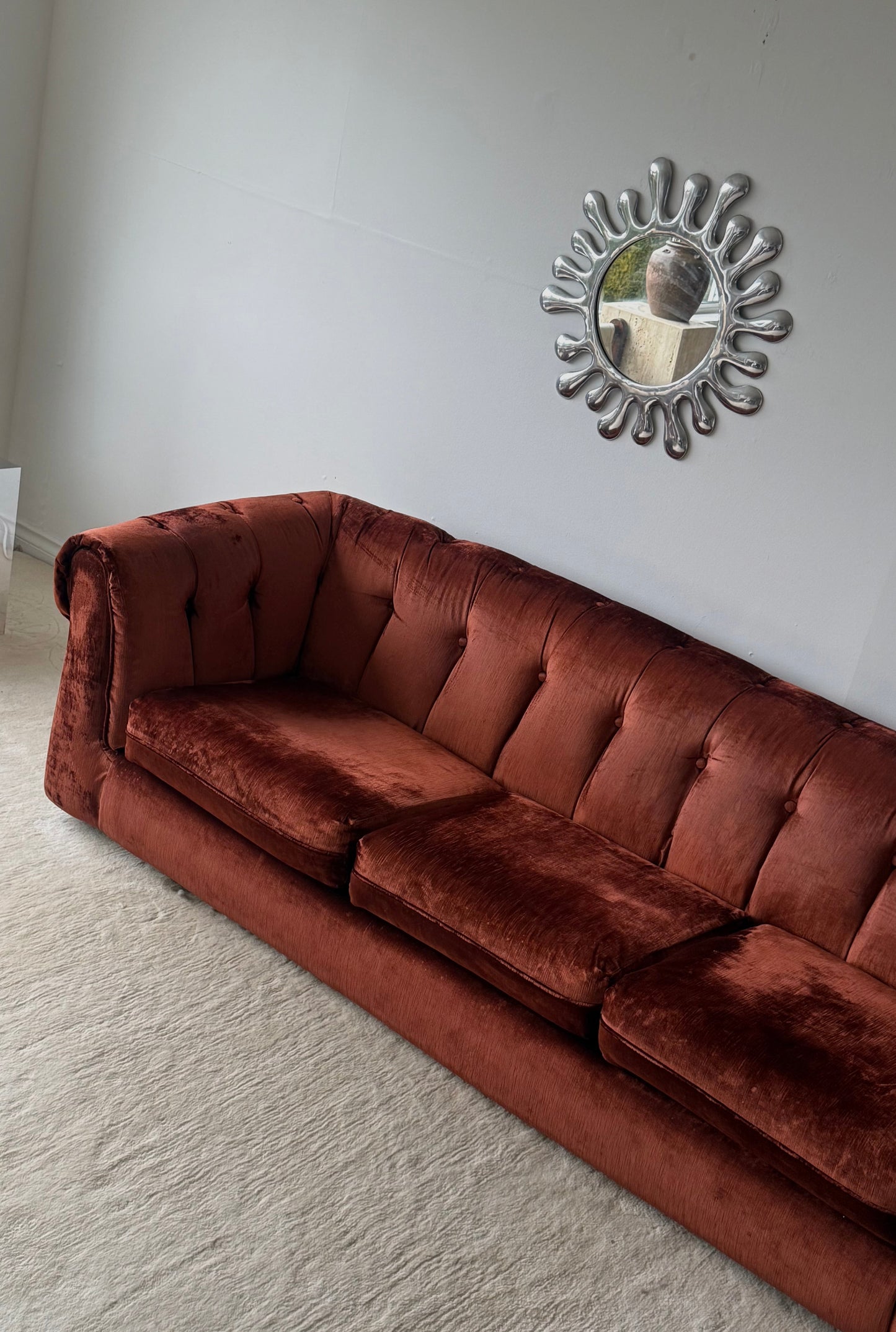 VINTAGE TUFTED SOFA