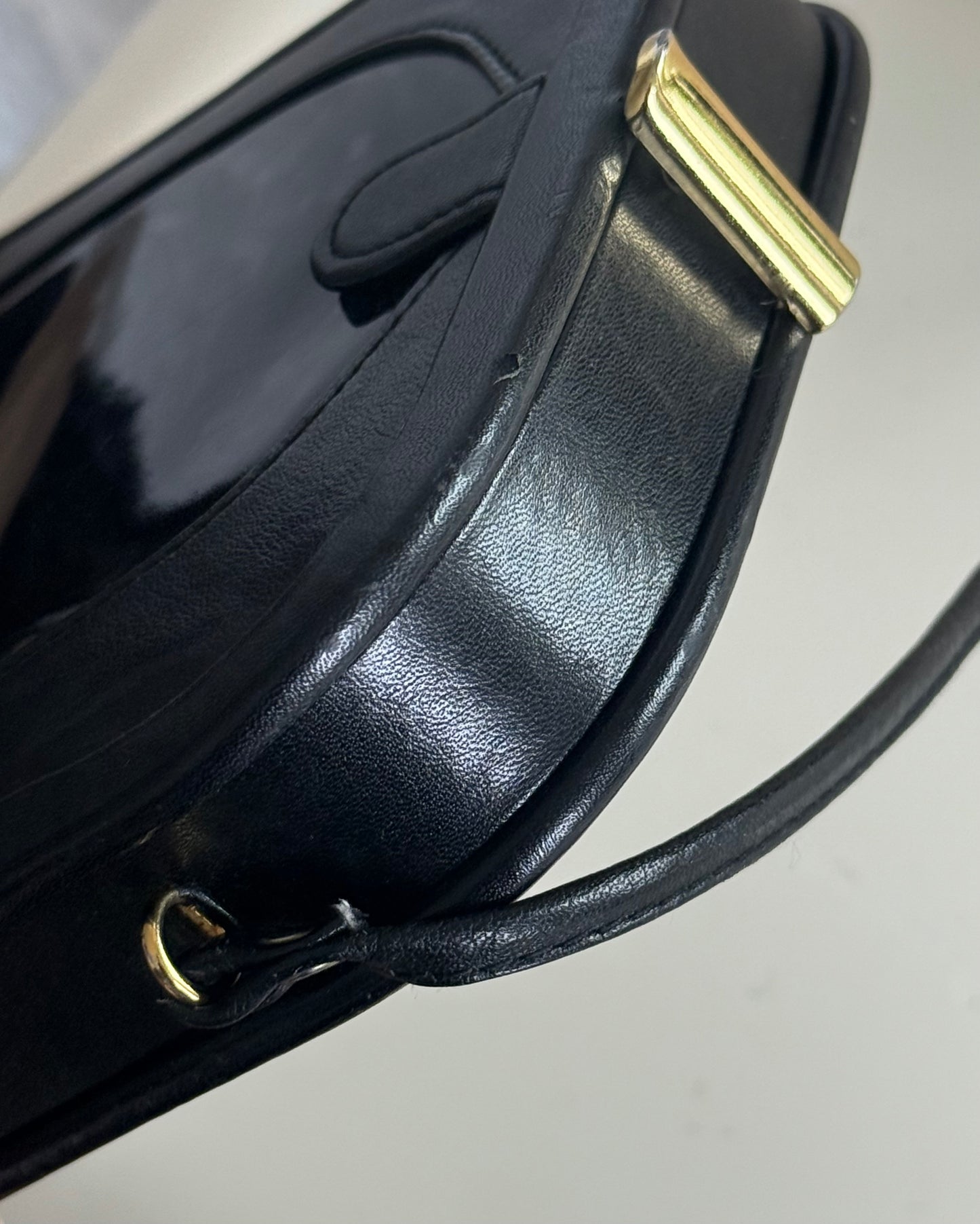 VINTAGE Leather Black Purse