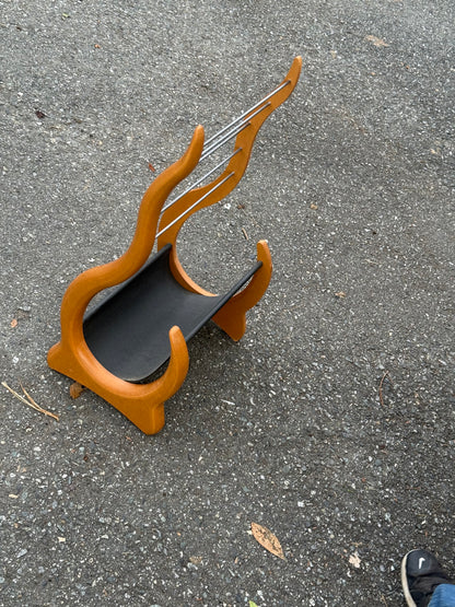 Post MOD Wavy Magazine Holder