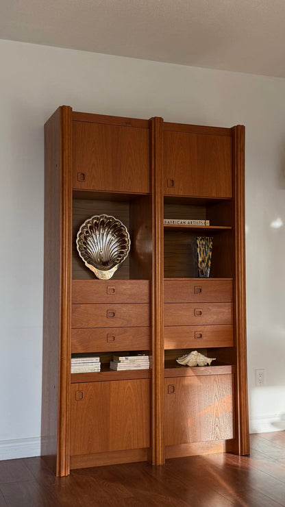 MCM Wall Unit