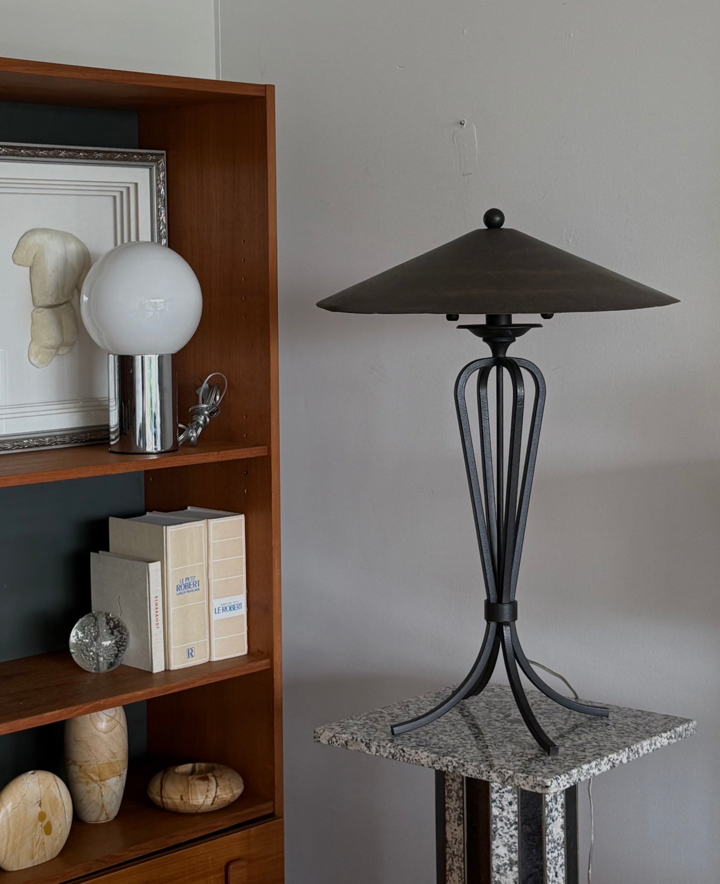 Post MOD IRON LAMP