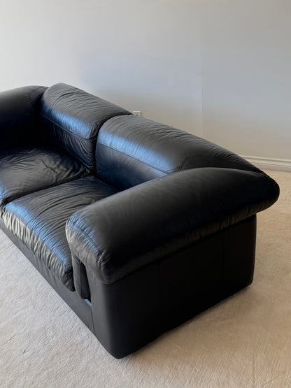 1990s ITALIAN LEATHER COUCH
