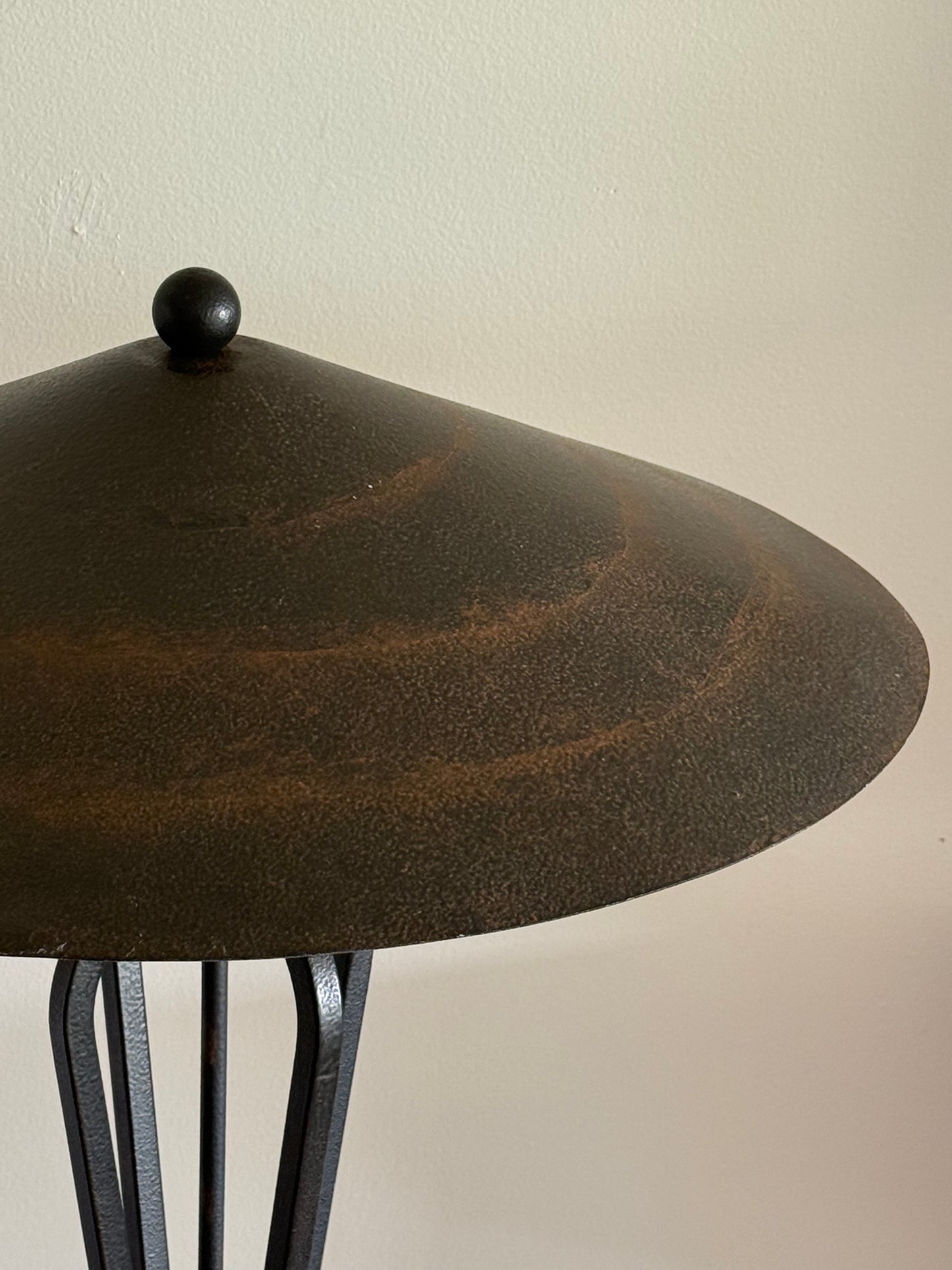 Post MOD IRON LAMP