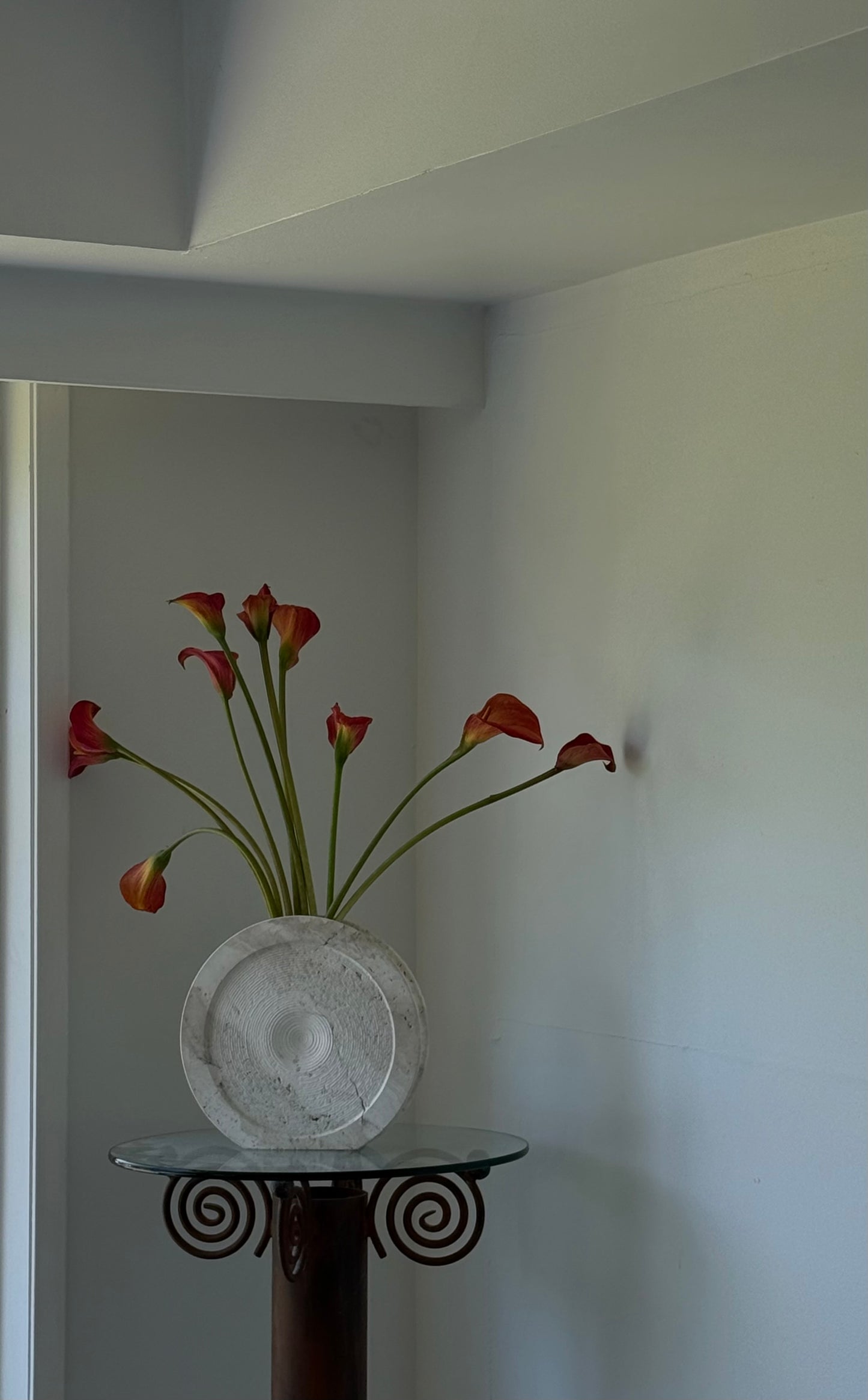 1970s Italian solifleur vase
