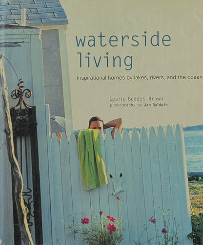 2001 WATERSIDE living Book
