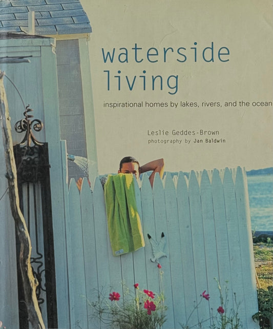 2001 WATERSIDE living Book