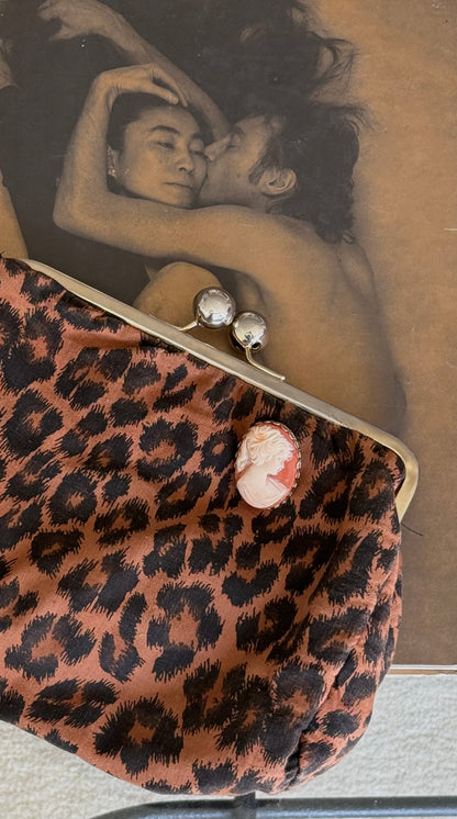 Vintage Cameo Brooch Pendant
