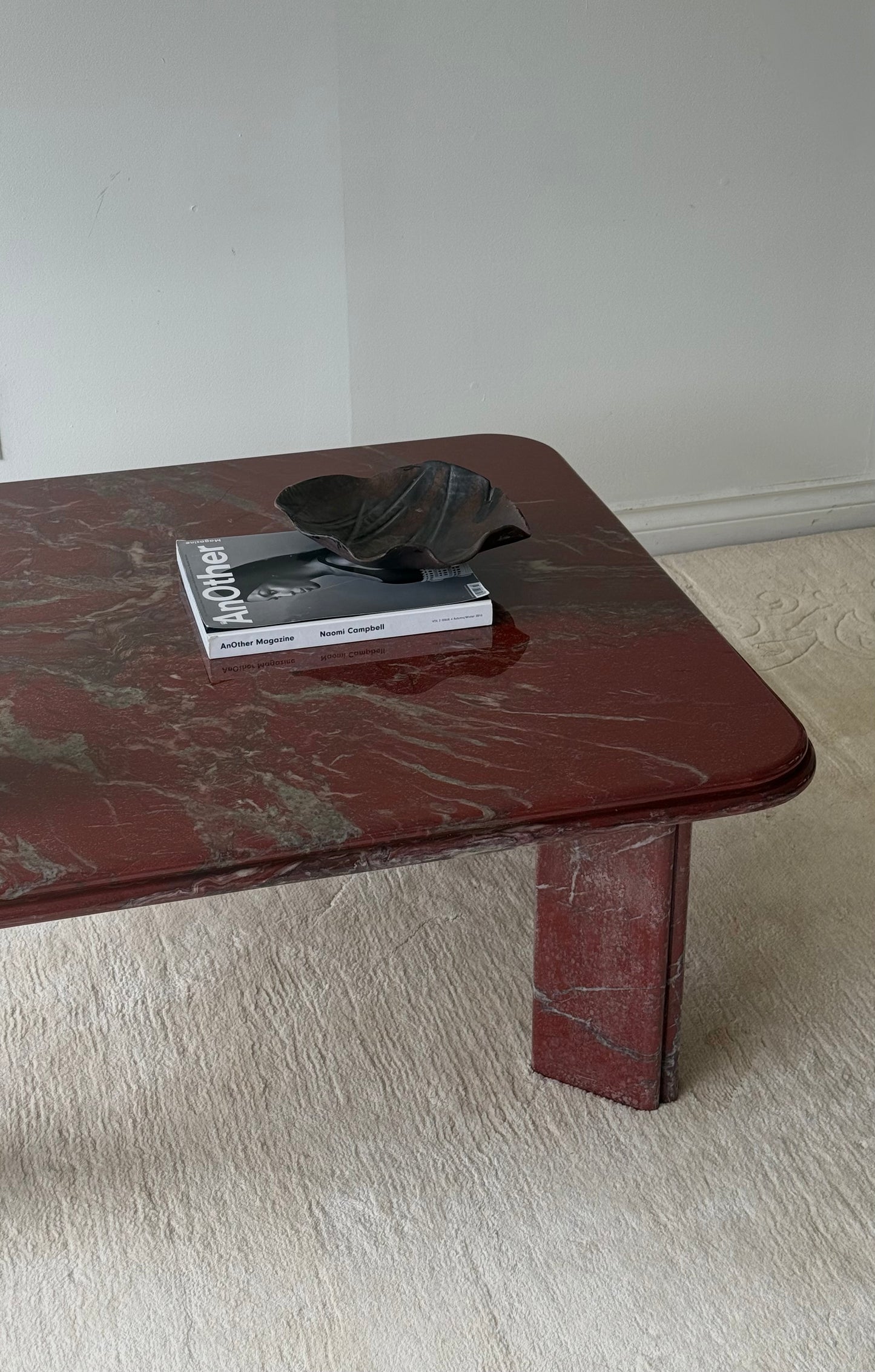1980s RARE DIASPRO ROSSO MARBLE COFFEE TABLE