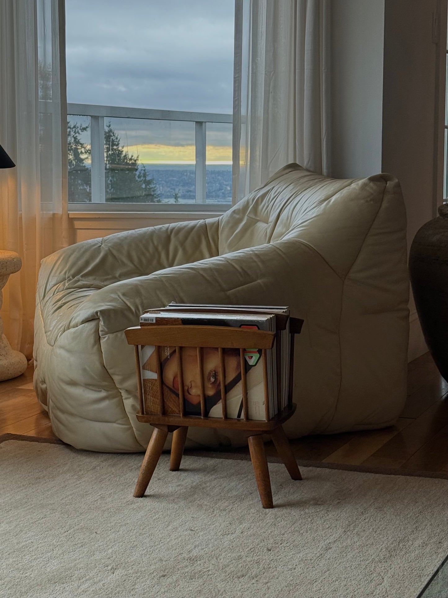 VINTAGE Spindle Style  Wooden Magazine Holder