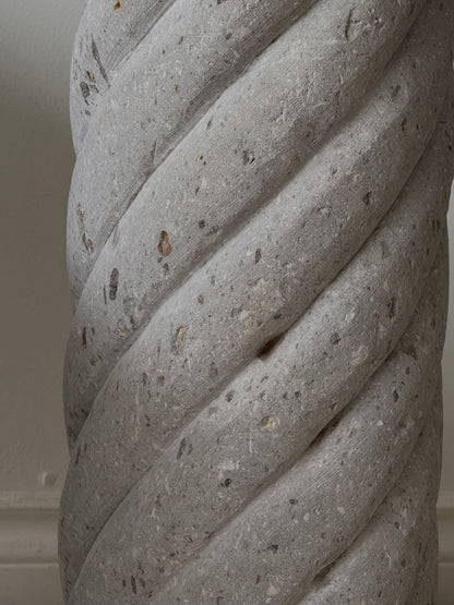 SWIRL CEMENT PLINTH