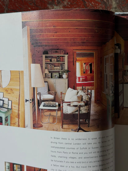 2001 WATERSIDE living Book