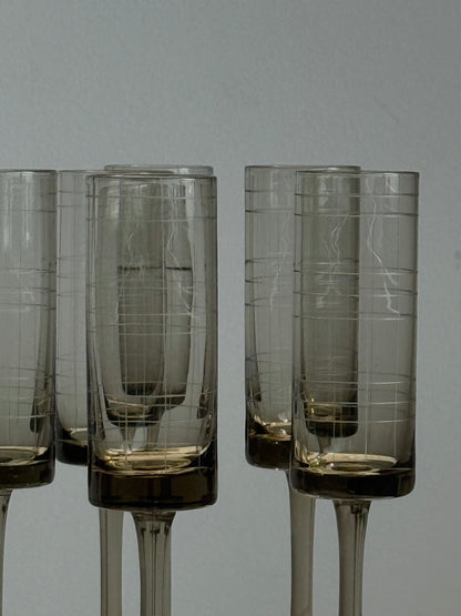 SMOKY GLASSES