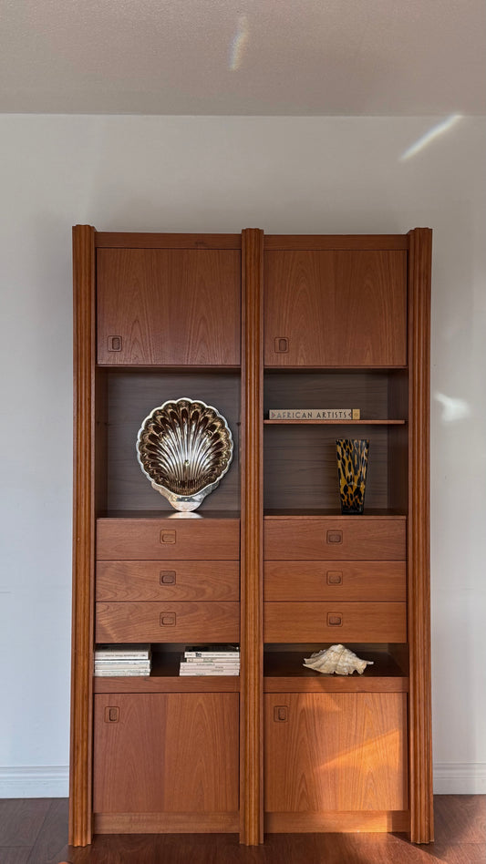 MCM Wall Unit
