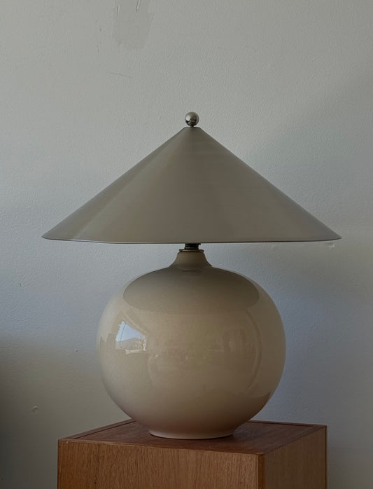 VINTAGE CERAMIC LAMP