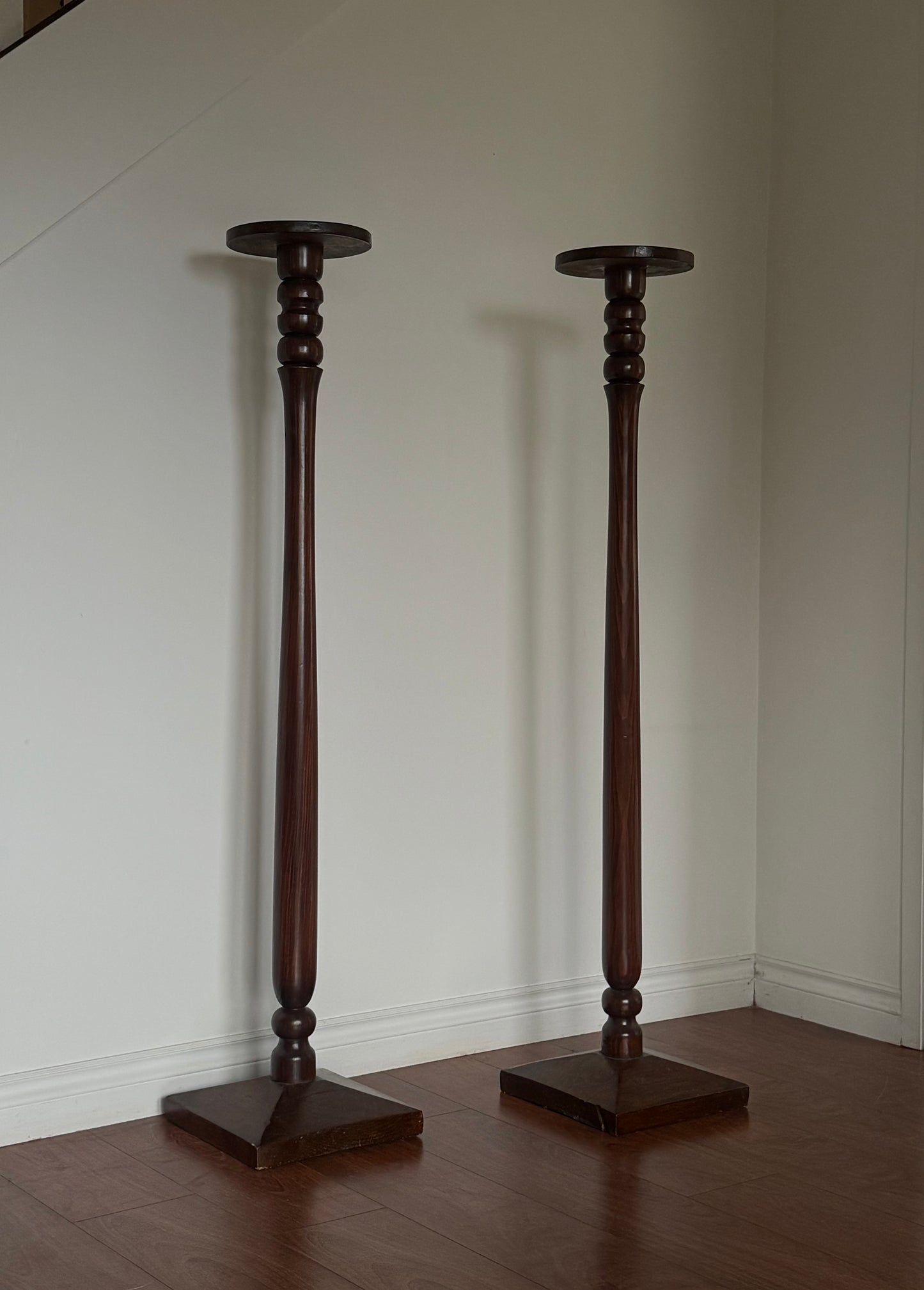 ANTIQUE WOOD PEDESTALS