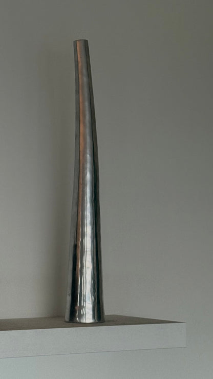 Post MOD ALLUMINUM VASE