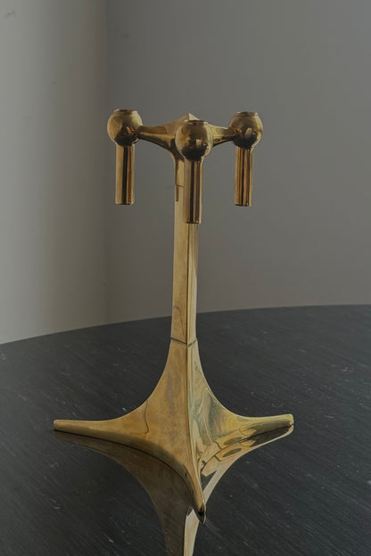 MCM STOFF NAGEL BRASS CANDLERHOLDERS